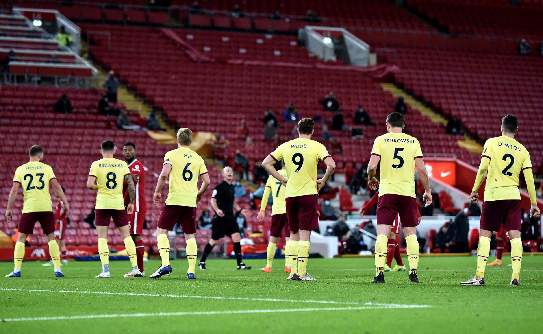 凯恩携手伍 凯恩携手伍